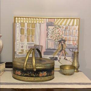 Antique tin with handles